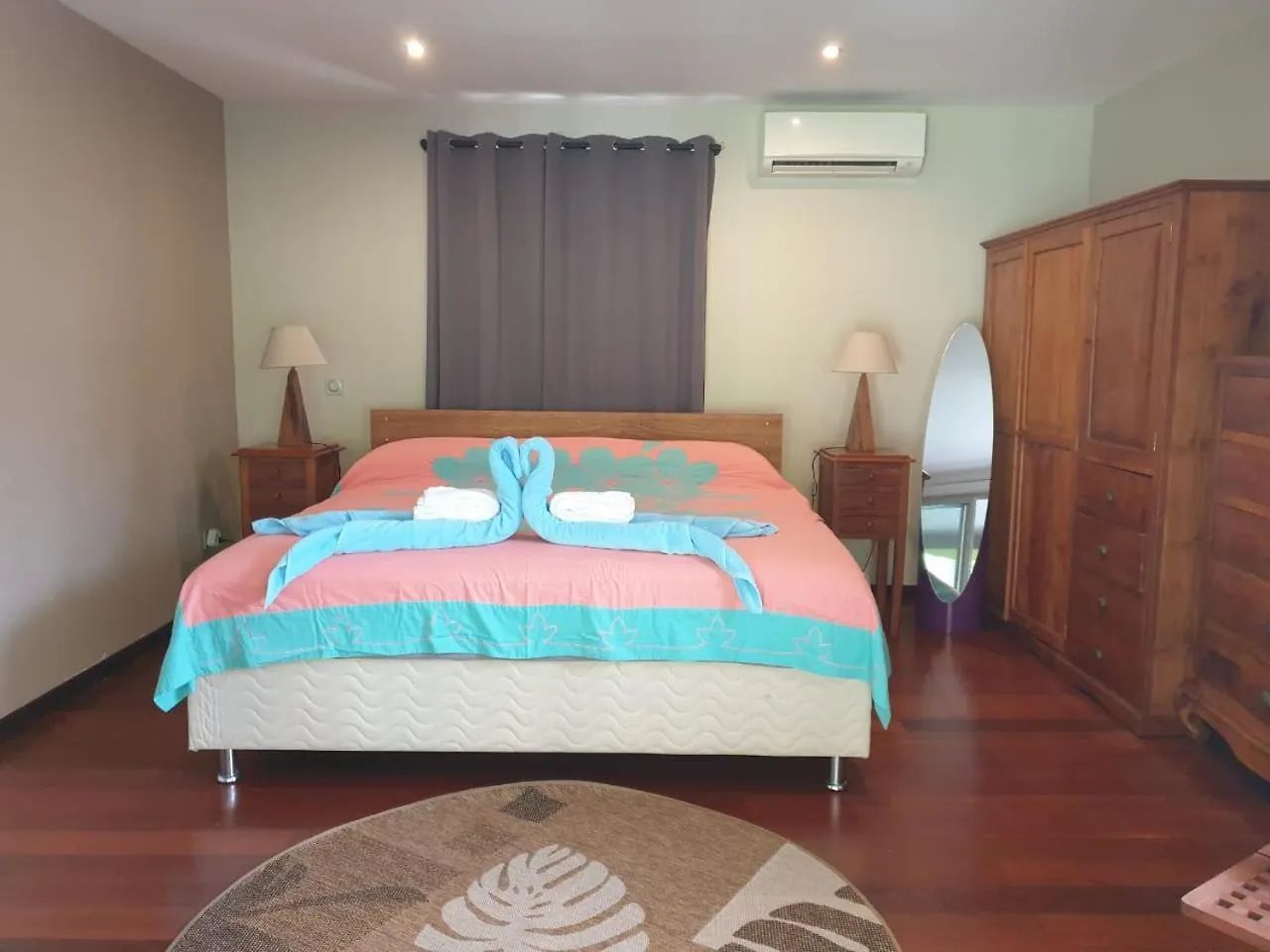 Iolana'S Beach House - Beautiful Home Пунаауйя 0*,  Французская Полинезия